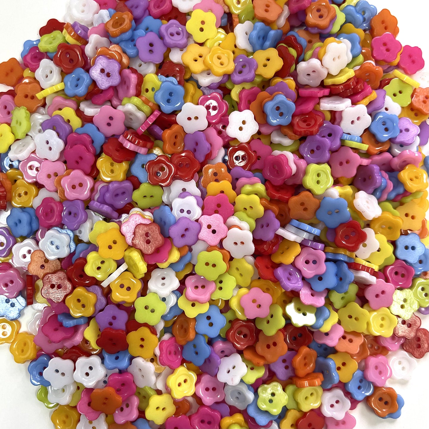 Flower shaped multi-color plastic buttons, Pack of 10
