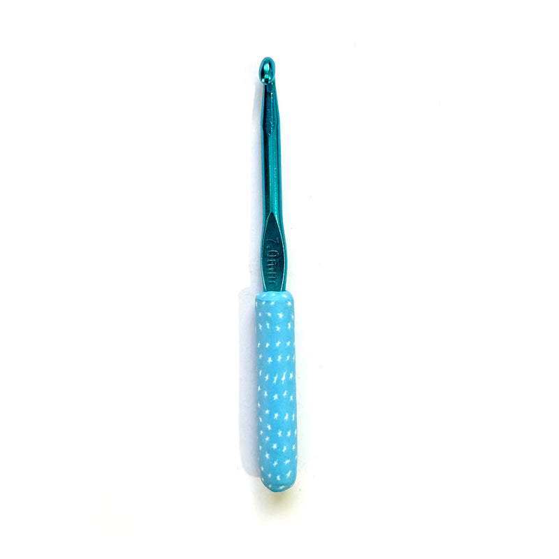 Metal crochet hook with designed silicone grip - 7mm