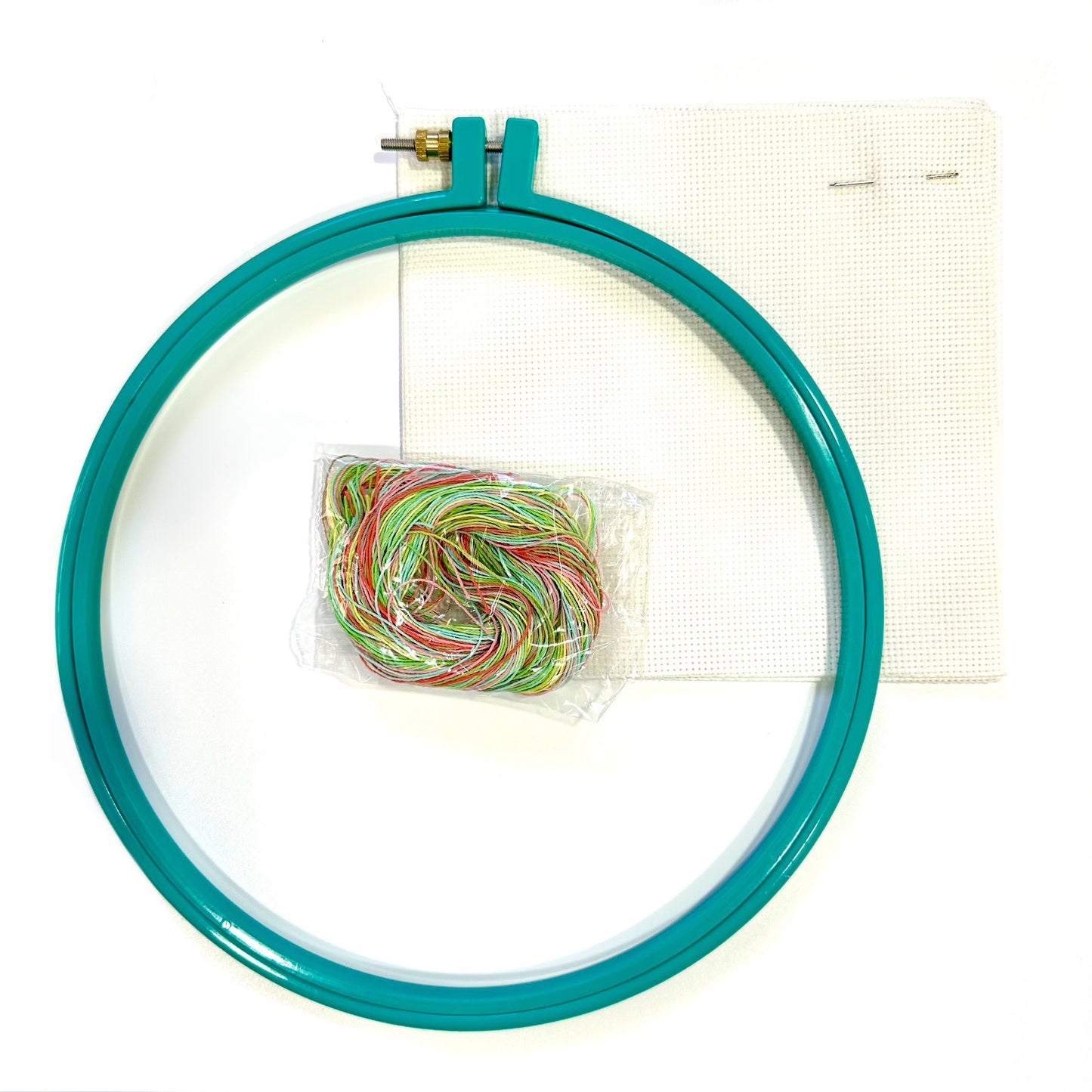 Embroidery set kit - 24cm