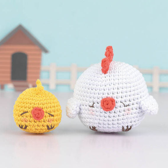 Hello Crafts - Amigurumi Crochet Kit - Mother Hen
