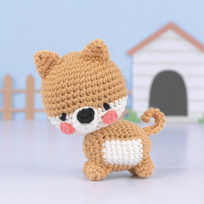 Hello Crafts - Amigurumi Crochet Kit - Pepper The Puppy