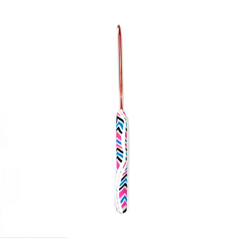 Metal crochet hook with designed silicone grip - 2mm