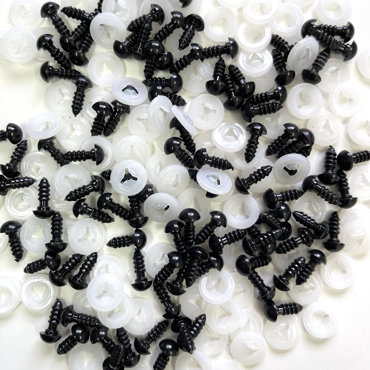 Amigurumi Eyes - Black - 8mm, Pack of 20